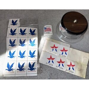 22 Patriotic Stamps Collection & Stamp Dispenser Tagged in Error Scott's 3615A‎